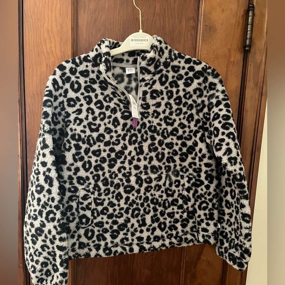 Gap Girls’ Leopard Fleece, size 14-16, new with tags